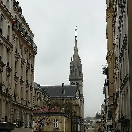 Veeve - Comfortable Near Montmartre Διαμέρισμα Παρίσι
