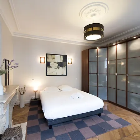 Veeve - Comfortable Near Montmartre Διαμέρισμα Παρίσι
